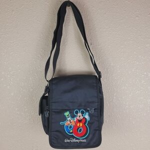 Disneyland Resort Mickey Mouse & Goofy Adjustable Crossbody Bag Purse Black